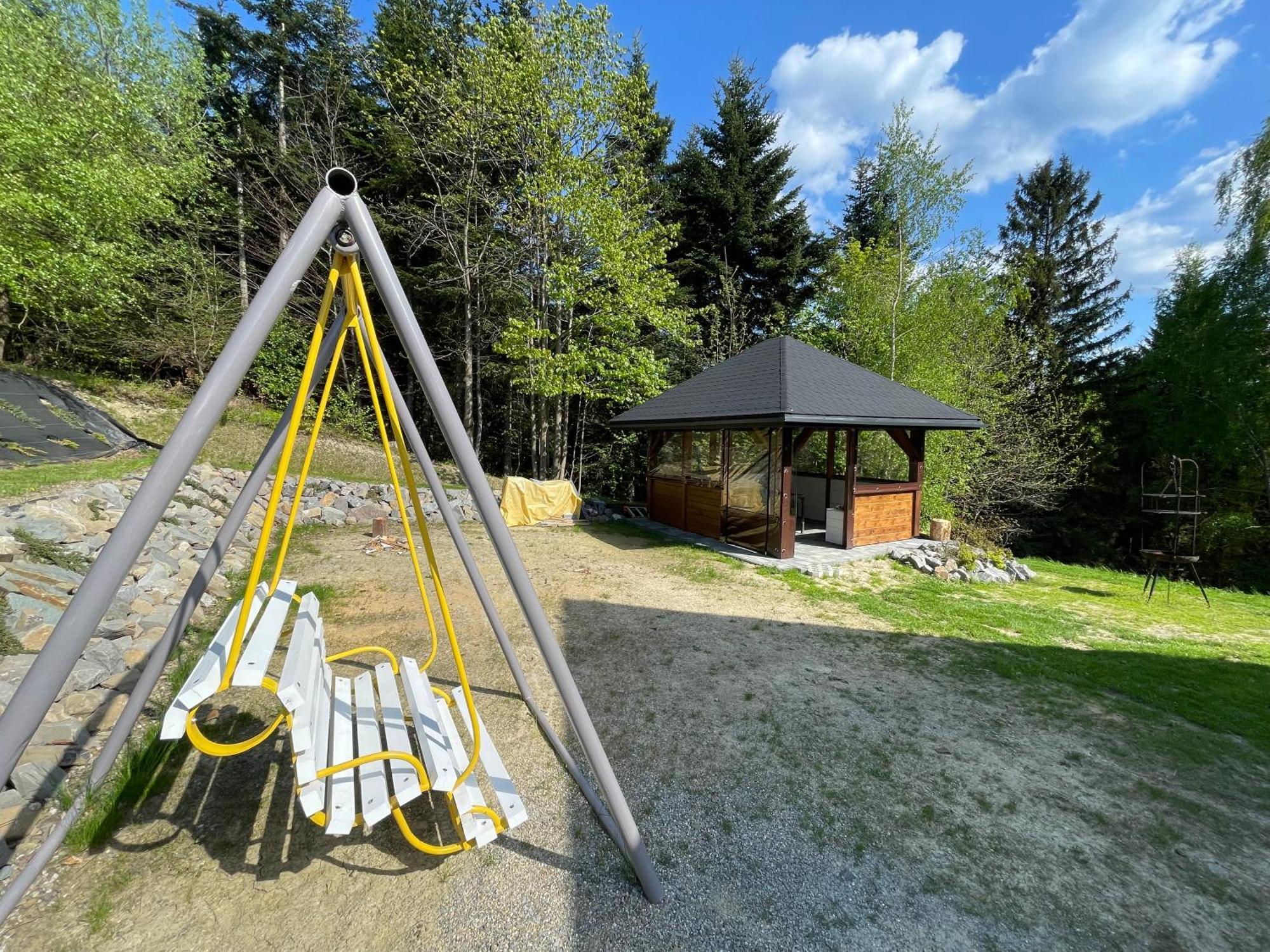 Bialy Swierczek Holiday home *